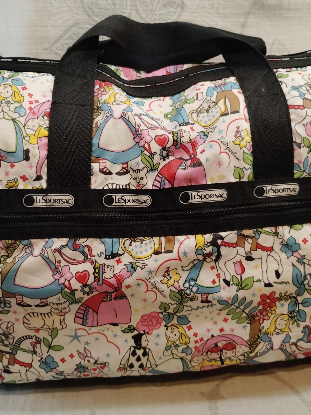 LeSportsac Alice In Wonderland Pink Patterned Travel Duffle Bag - Picture 2 of 9